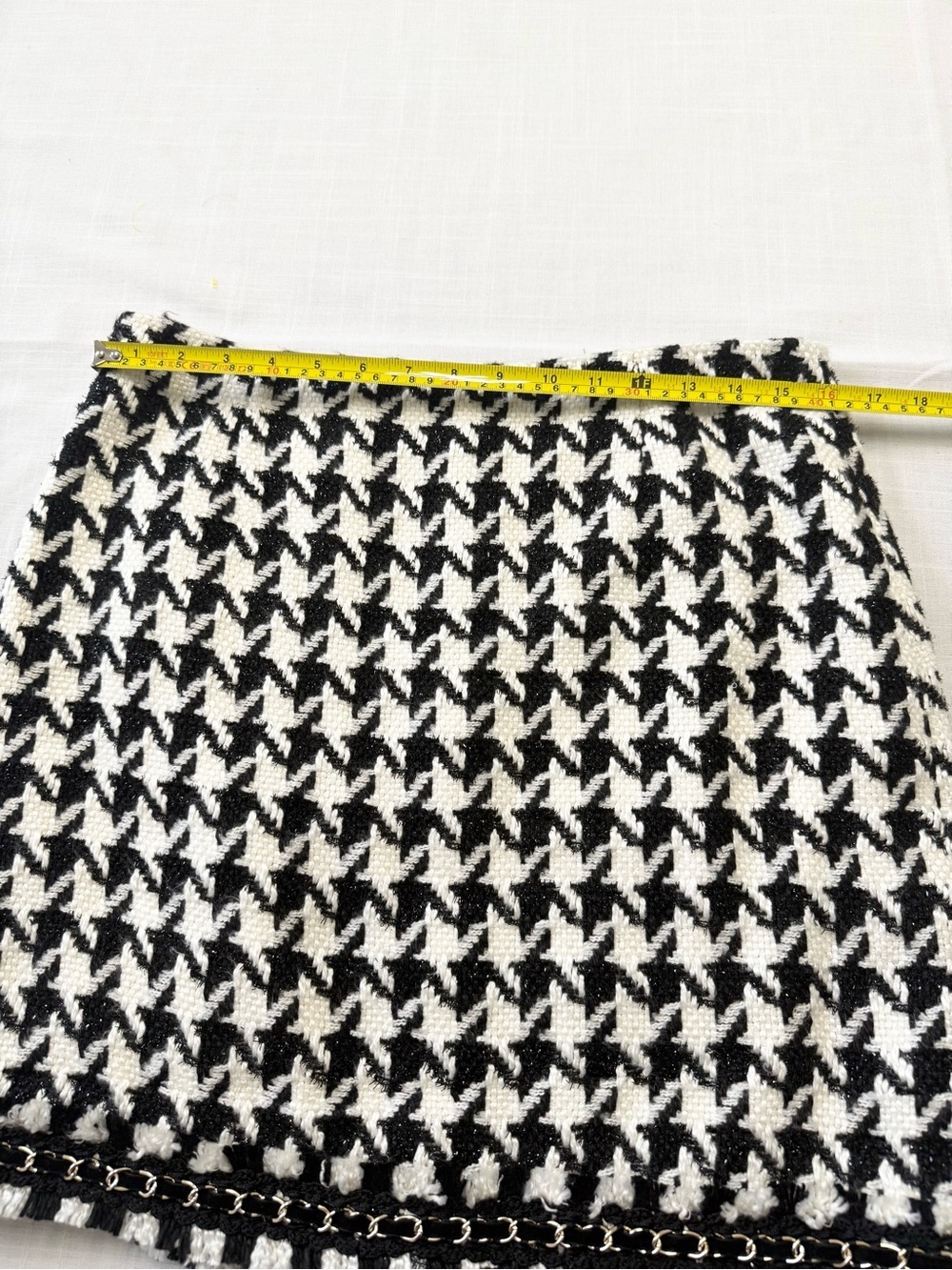 Boston Proper Large size Houndstooth Skirt Size 12 Black White chain trim Office - Picture 4 of 9
